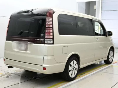 Honda STEP WAGON