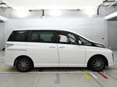 Mazda Biante