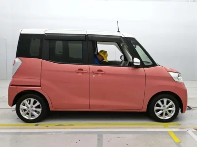 Mitsubishi eK X Space