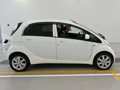 Mitsubishi i-MiEV