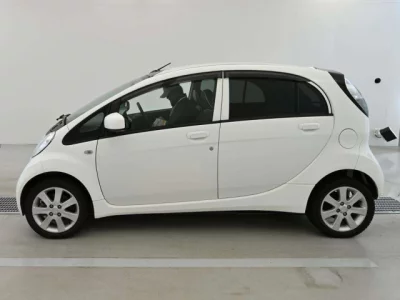 Mitsubishi i-MiEV
