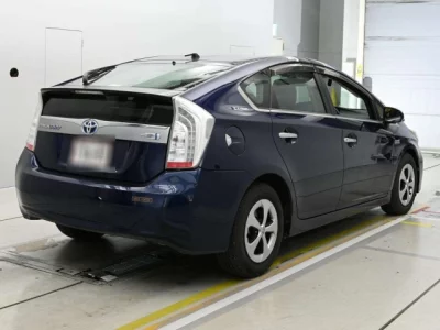 Toyota PRIUS PHV
