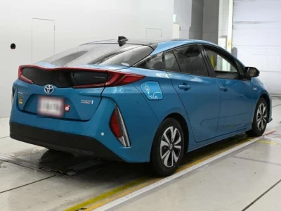 Toyota PRIUS PHV