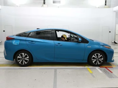 Toyota PRIUS PHV