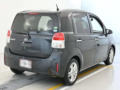 Toyota Spade