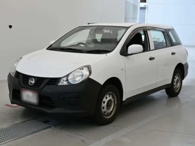 Nissan AD