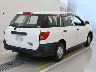 Nissan AD