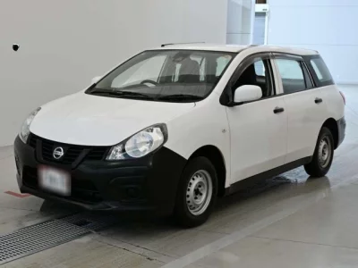 Nissan AD