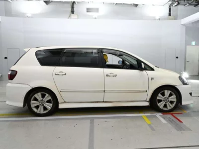 Toyota Ipsum