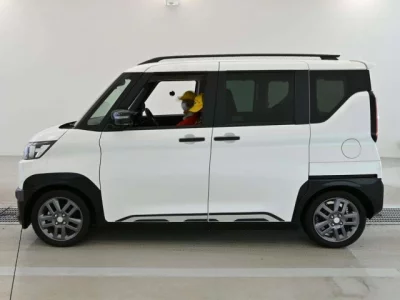 Mitsubishi Delica Mini
