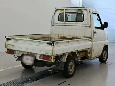 Mitsubishi Minicab Truck