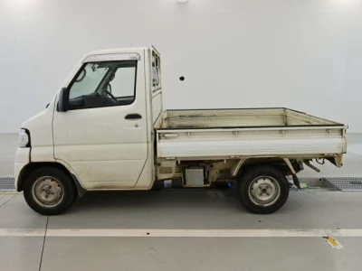 Mitsubishi Minicab Truck