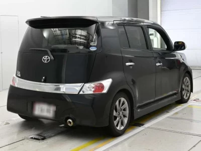 Toyota bB