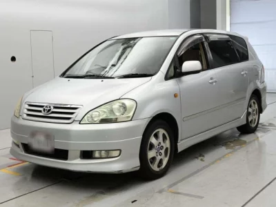 Toyota Ipsum