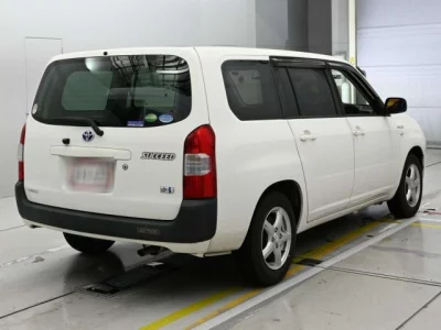 Toyota Succeed