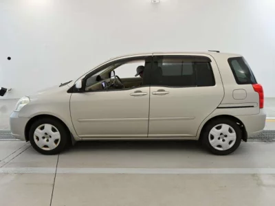 Toyota Raum