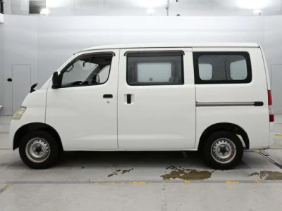 Toyota LiteAce Van