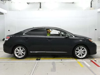 Lexus HS250h