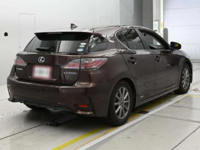 Lexus CT200h