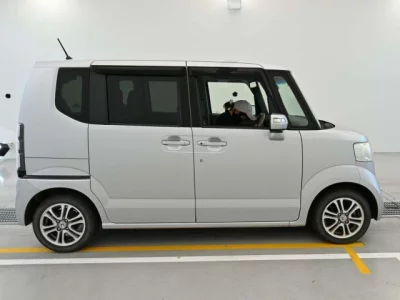Honda N BOX PLUS