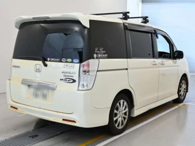 Honda STEP WAGON