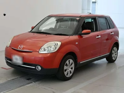 Mazda Verisa