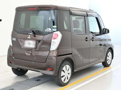 Mitsubishi eK X Space
