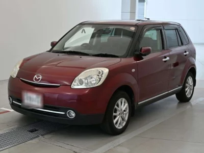 Mazda Verisa