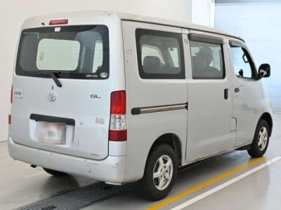 Toyota LiteAce Van