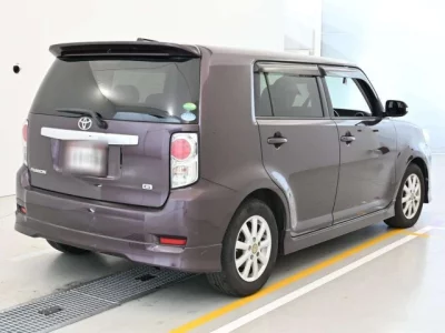 Toyota COROLLA RUMION