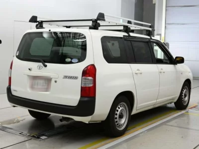 Toyota Succeed