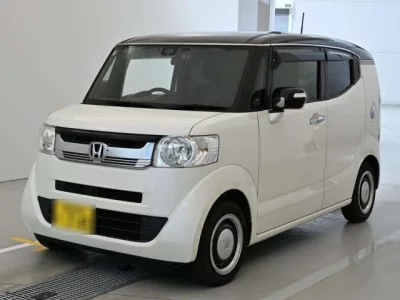 Honda N-Box Slash
