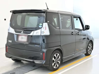 Mitsubishi Delica D:2