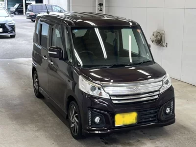 Suzuki Spacia