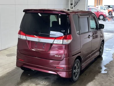 Suzuki Solio