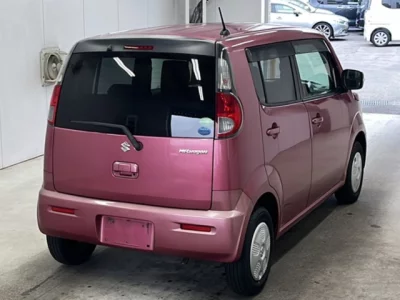 Suzuki MRWAGON