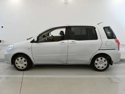 Toyota Raum