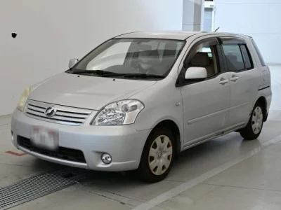 Toyota Raum