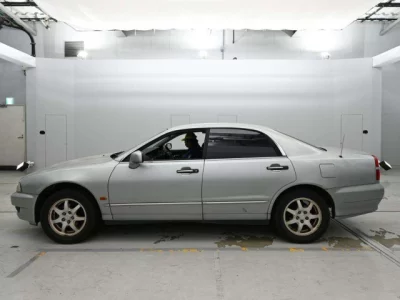 Mitsubishi Diamante