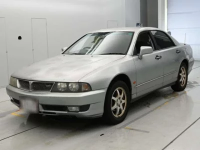 Mitsubishi Diamante