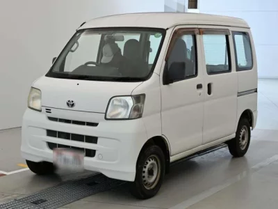 Toyota Pixis Van