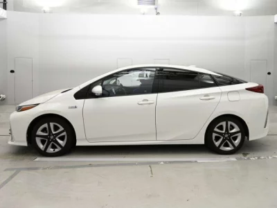 Toyota PRIUS PHV