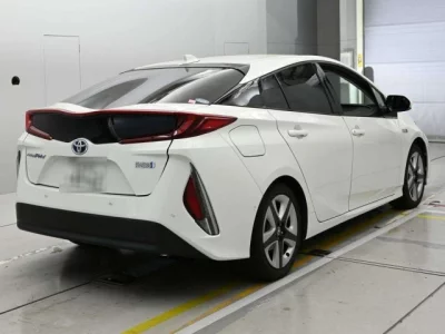 Toyota PRIUS PHV