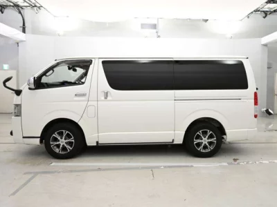 Toyota REGIUS ACE VAN