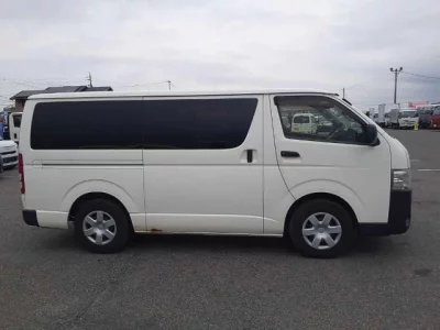 Toyota REGIUS ACE VAN