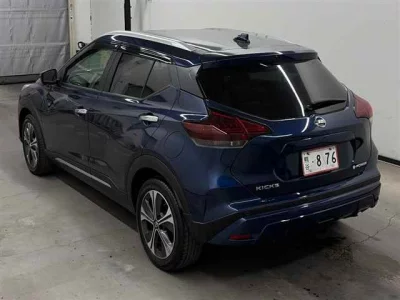 Nissan KICKS