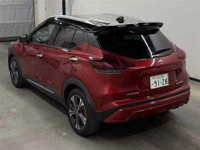 Nissan KICKS