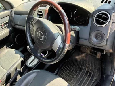 Mazda Verisa