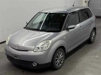 Mazda Verisa