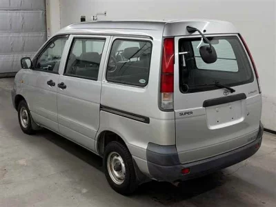 Toyota LiteAce Van